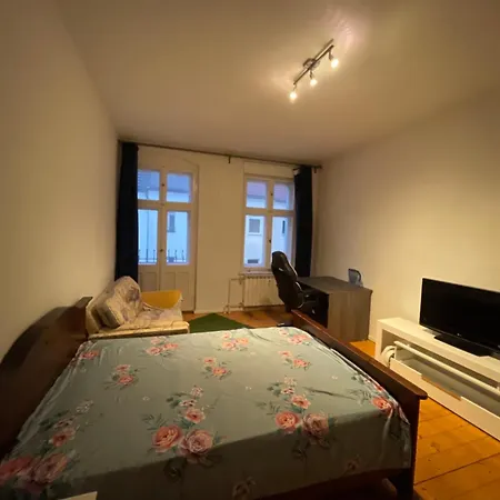 1 Berlin